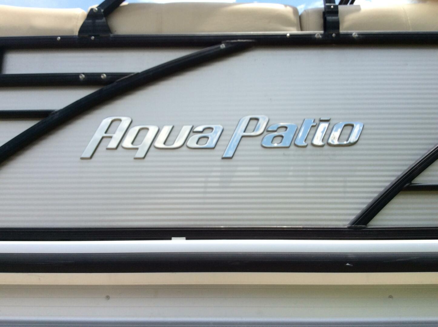 2016 25' Aqua Patio 