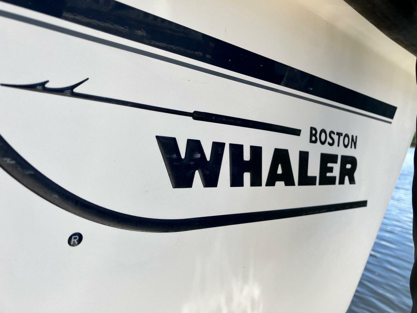 2005 20' Boston Whaler 205 Eastport