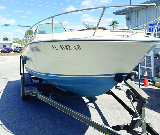 1974 22' SEA RAY SRV  220 CC