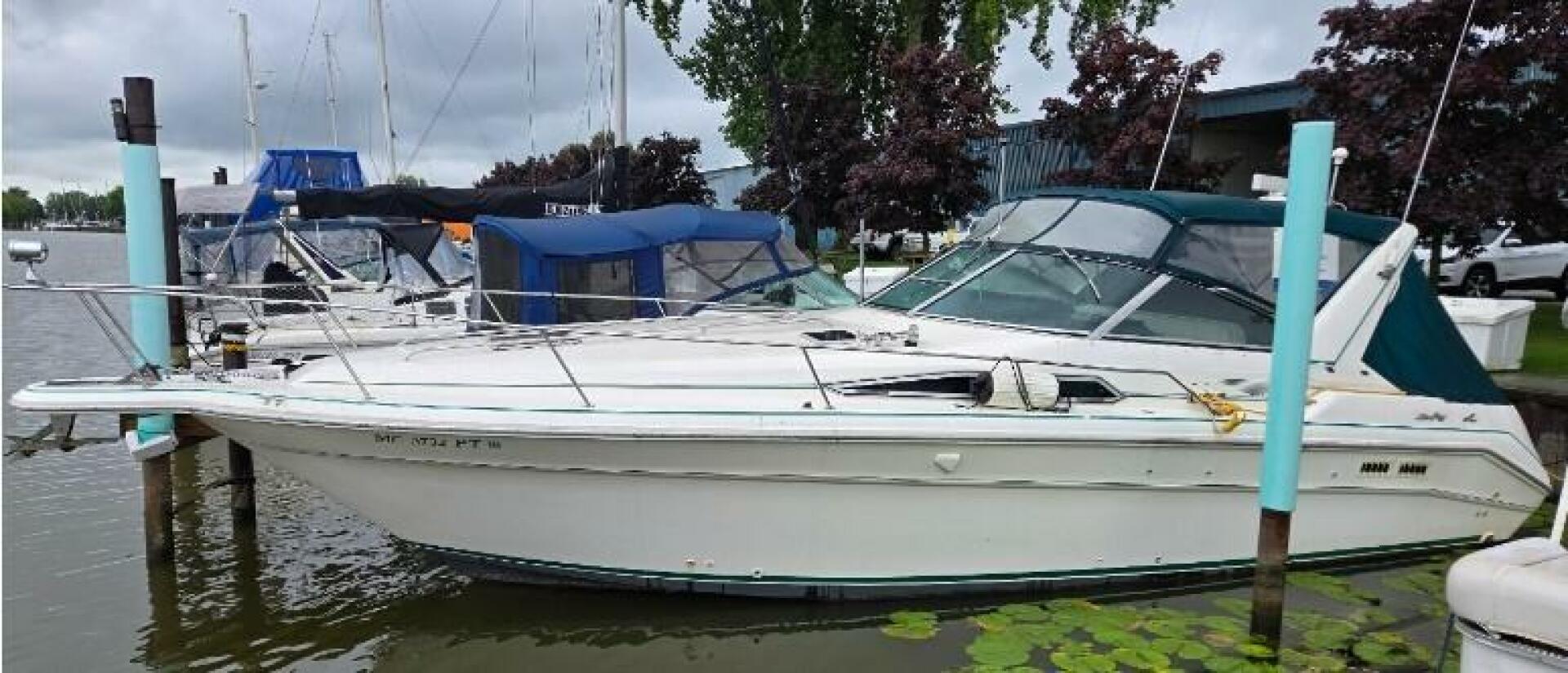 1993 33' Sea Ray 330 Sundancer