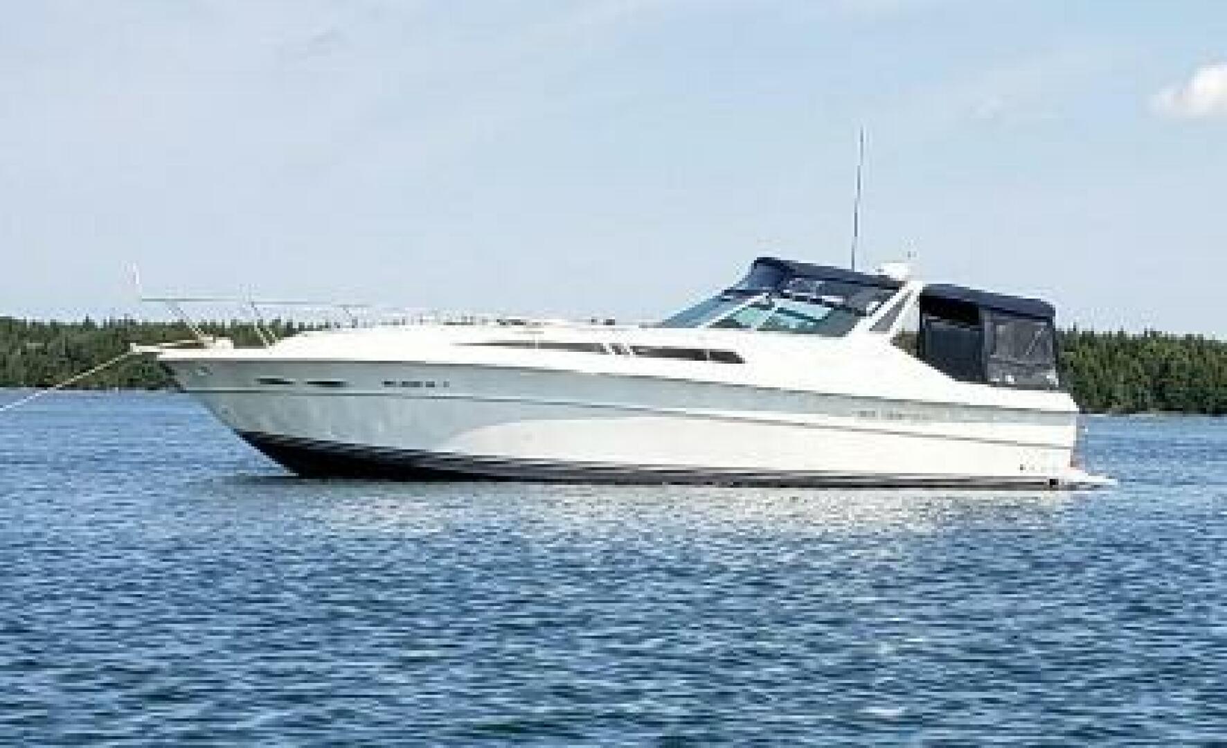 1989 39' Sea Ray 390 Express