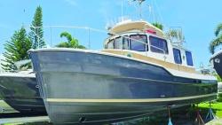 2014 34' RANGER TUGS R-31