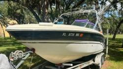 2003 23' Sea Ray 220 Bow Rider