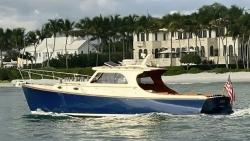 2000 36' Hinckley 36 Picnic Boat EP