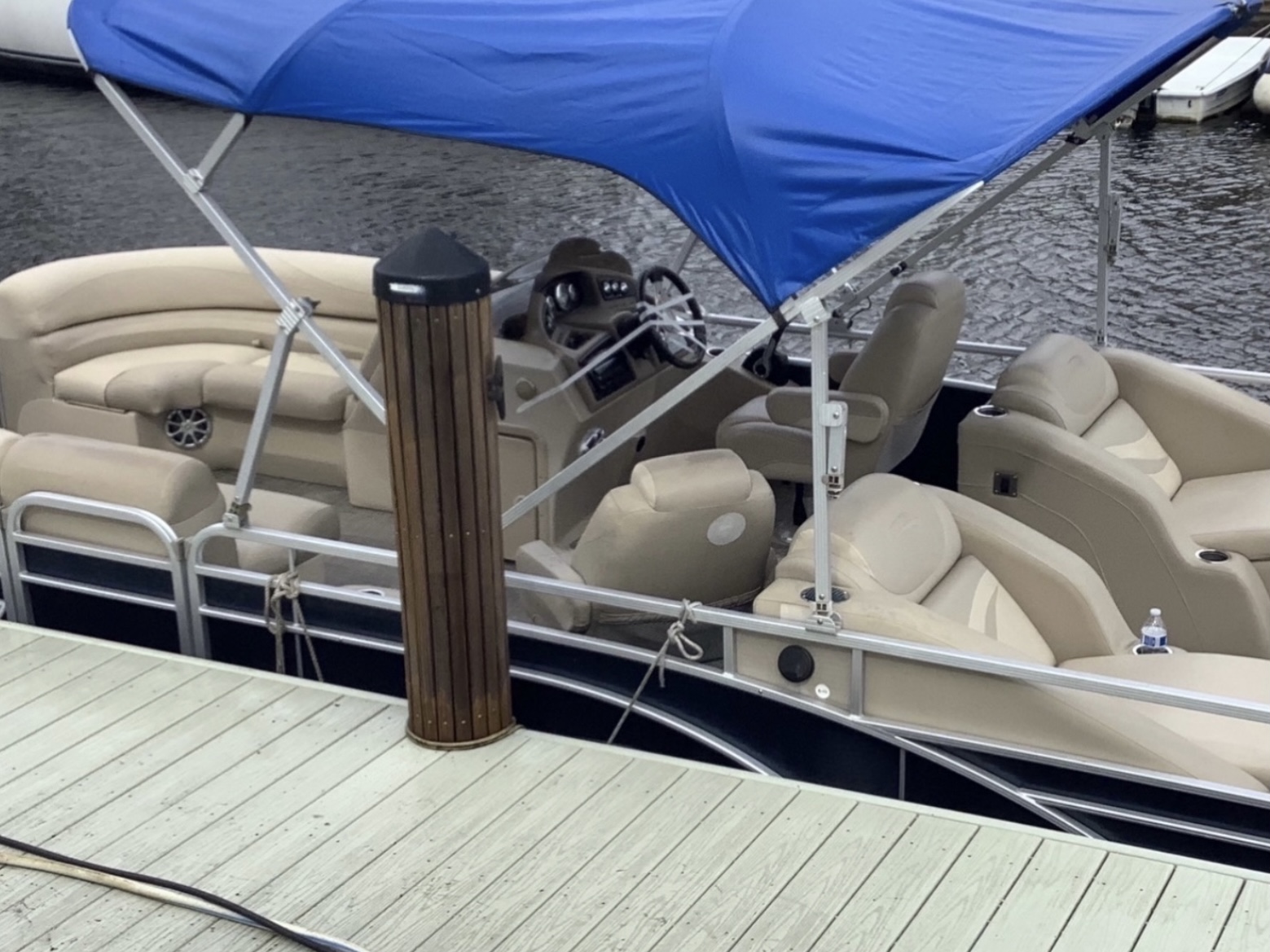 2014 22' 4" Bennington 2275GCW