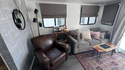 2019 42' Catamaran Cruisers Houseboat