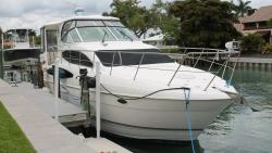 2007 41' Cruisers Yachts 
