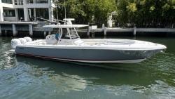 2013 37' Intrepid 