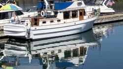 1979 40' Ocean Alexander 40 Double Cabin