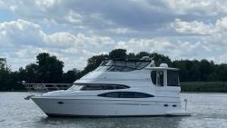 2002 46' Carver 466 Motor Yacht