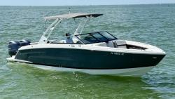 2022 28' Cobalt R8 OB