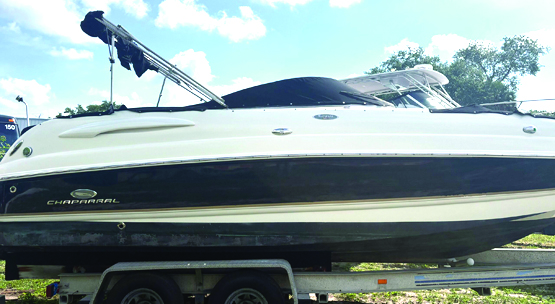 2006 23' 6" CHAPARRAL SUNESTA 236