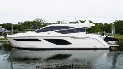 2018 56' Sea Ray L550