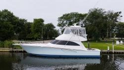 2022 48' Viking 48 Convertible