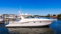 2006 42' Tiara Yachts 4200 Open