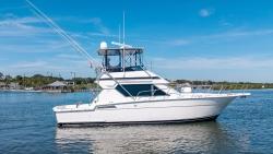 1995 43' Hatteras 43 Convertible