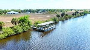 1589 FRONTIER CIRCLE, LABELLE, FL 33935