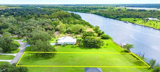 1497 RIVERBEND DRIVE, LABELLE, FL 33935